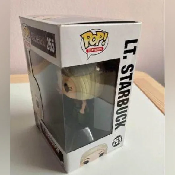 Battlestar Galactica Starbuck Funko Pop! - Picture 4 of 5